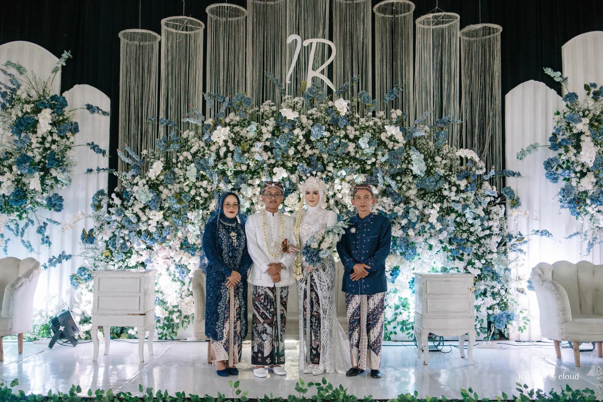 Senyum Bersama Keluarga